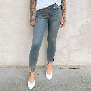 MADEWELL/Preowned Women’s Zip Ankle Mid Rise Skinny Stretch Jeans Grey Size 26